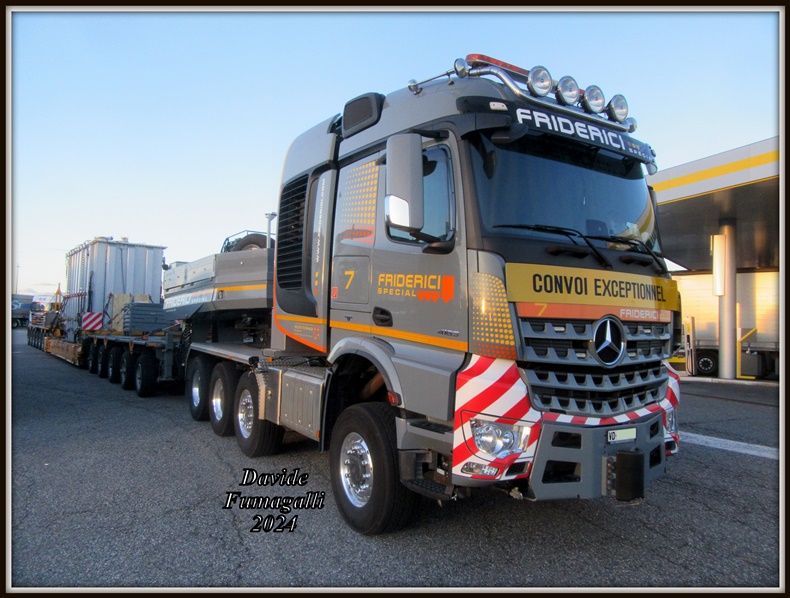 Mercedes-Benz Arocs 4163 Friderici (1).jpg