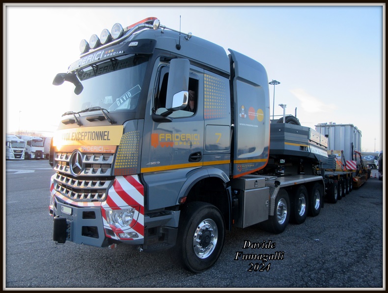 Mercedes-Benz Arocs 4163 Friderici (5).jpg