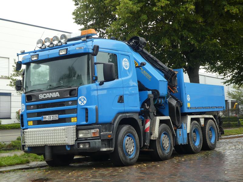 Scania 124L 420 Krann Blau 1 (Copy).jpg