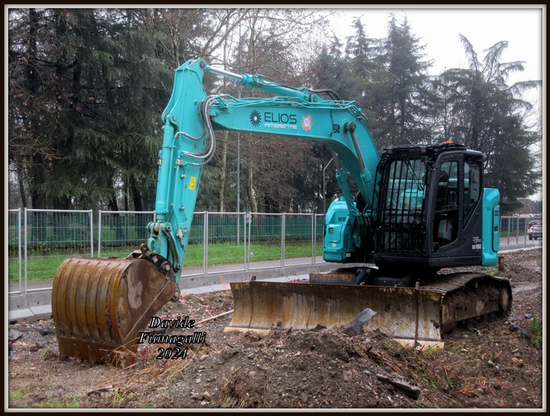 Kobelco ED160 Blade Runner Elios 001.jpg