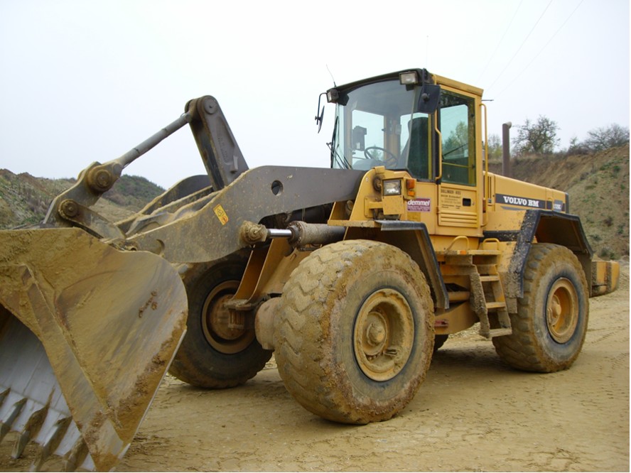 Volvo L 120 Attachment