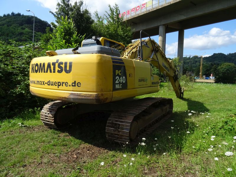 pc 240-8.jpg