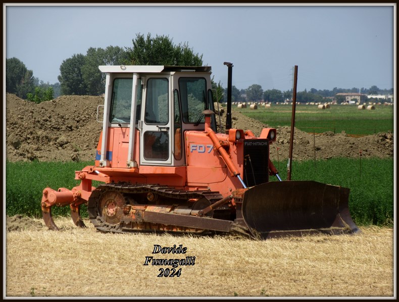 Fiatallis FD7 Ugolotti 001.jpg