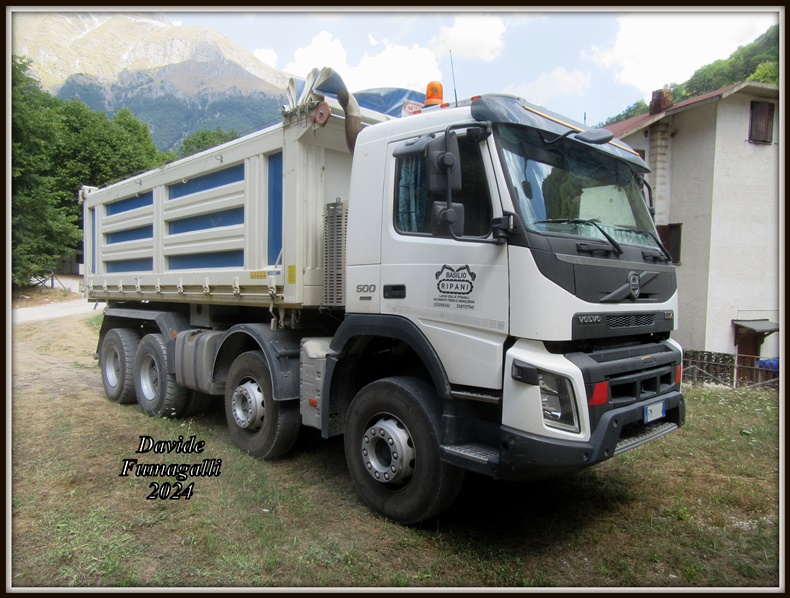 Volvo FMX500 Basilio Ripani 001.jpg