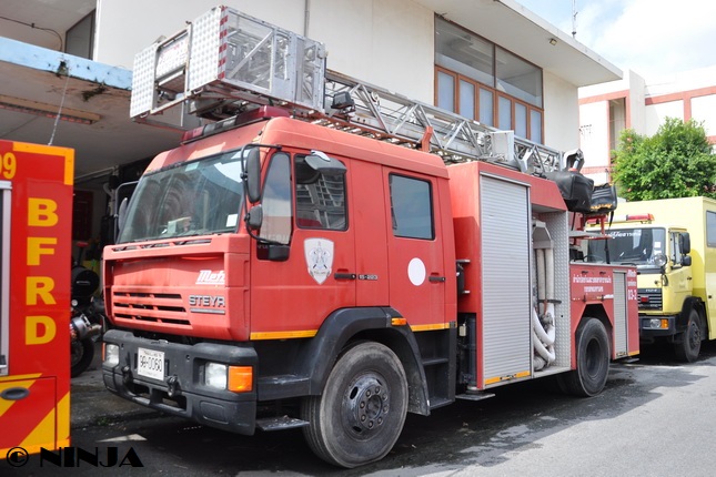  Steyr_15.223_4x2_Metz_Fire_Bangkok_THAI_
01.jpg