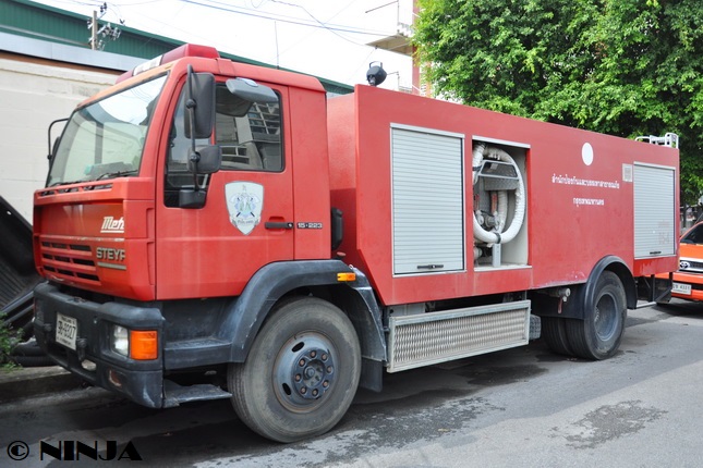  Steyr_15.223_4x2_Metz_Fire_Bangkok_THAI_
03.jpg