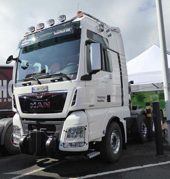 MAN TGX 41.640 Demo Truck 936 1 (Copy).jpg