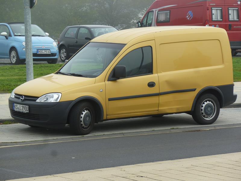 Opel Combo C Gelb 1 (Copy).jpg