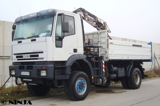 Iveco_EuroTrakker_310_4x4_S3_HR_02.jpg