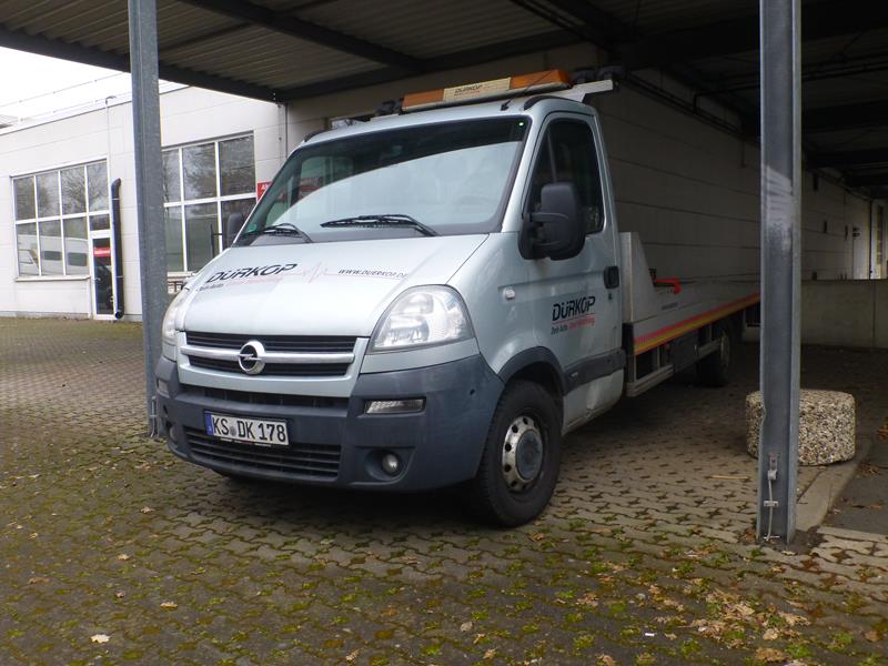 Opel Movano A FL Abschleppwagen Silber 1 (Copy).jpg