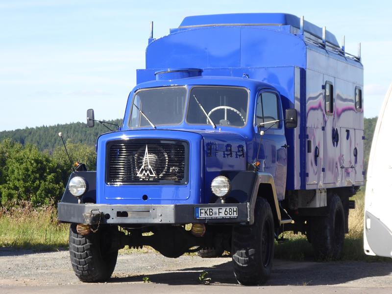 Magirus Deutz Eckhauber MK1 Wohnmobil Blau 1 (Copy).jpg