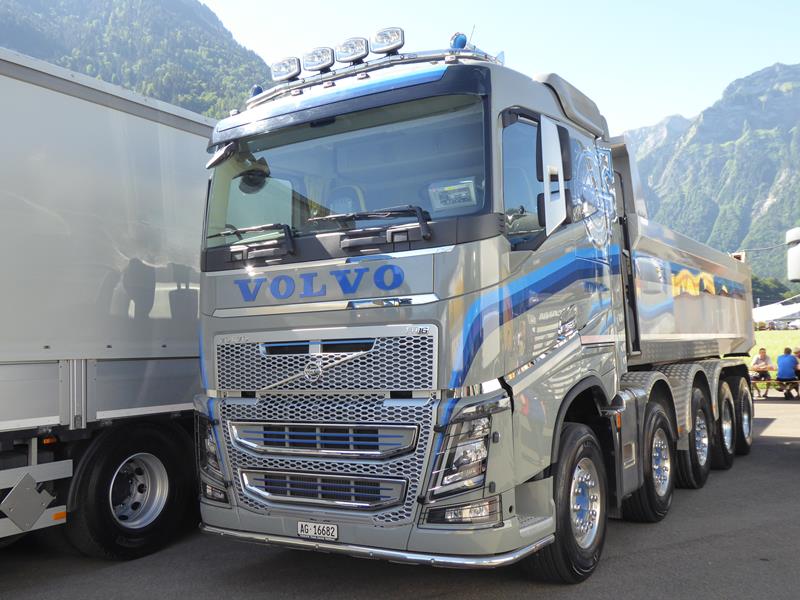 Volvo FH16 E6 Viktor Weber 1 (Copy).jpg