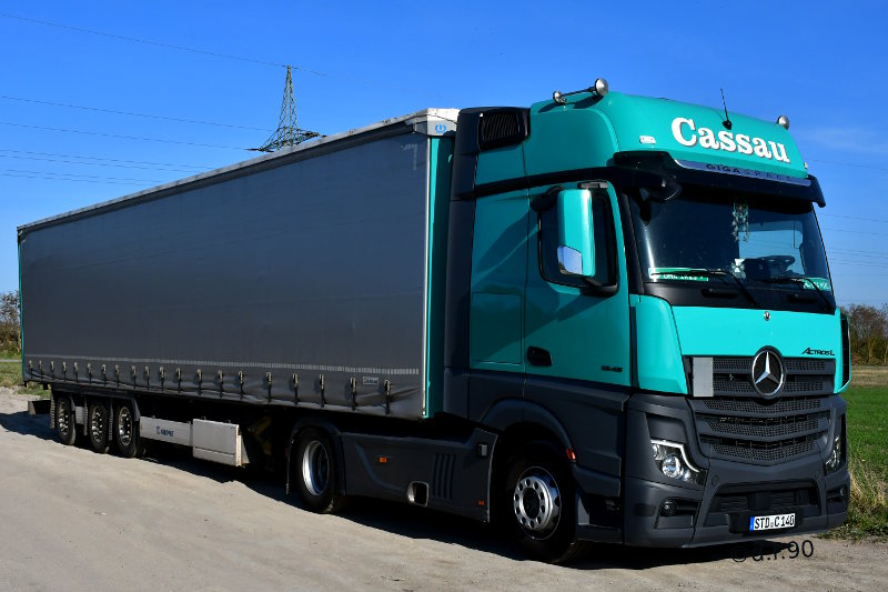 MB Actros L 1845 Gigspace Cassau[1].jpg