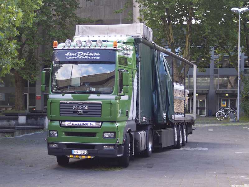 k-dahmen168helmi-34.jpg