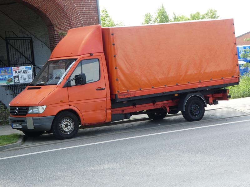 MB Sprinter 312D MK1 Pritsche Orange 4 (Copy).jpg