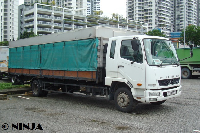  Mitsubishi_Fuso_Fighter_FK61_4x2_Cargo_S
GP_02.jpg