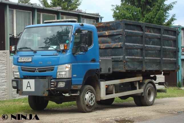 Mitsubishi_Fuso_6C18_4x4_HNK_01.jpg
