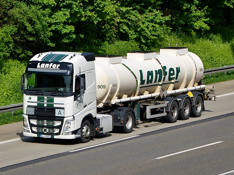 Lanfer 971 0068.jpg