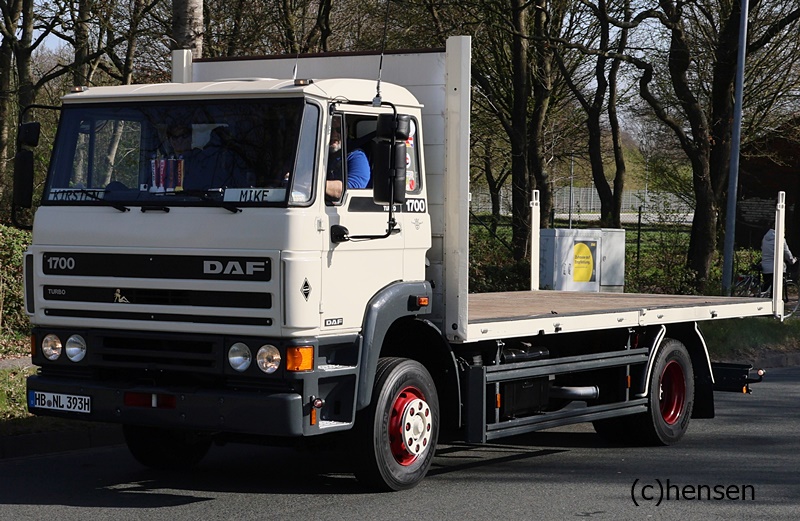 R30A6275.jpg