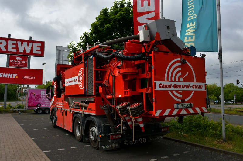 Volvo FM460 Canal Control + Clean Umweltschutz GmbH[2].jpg