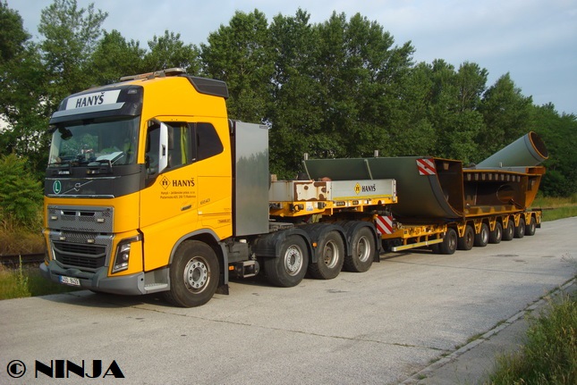 Volvo_FH650_E6_8x4_NT_04.jpg