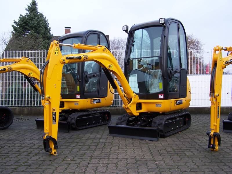 JCB 8018, 2005-12-06, 001.jpg