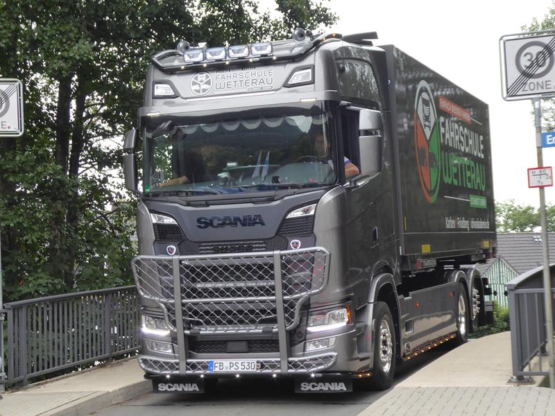 New Scania R500 Fahrschule Wetterau 1 (Copy).jpg