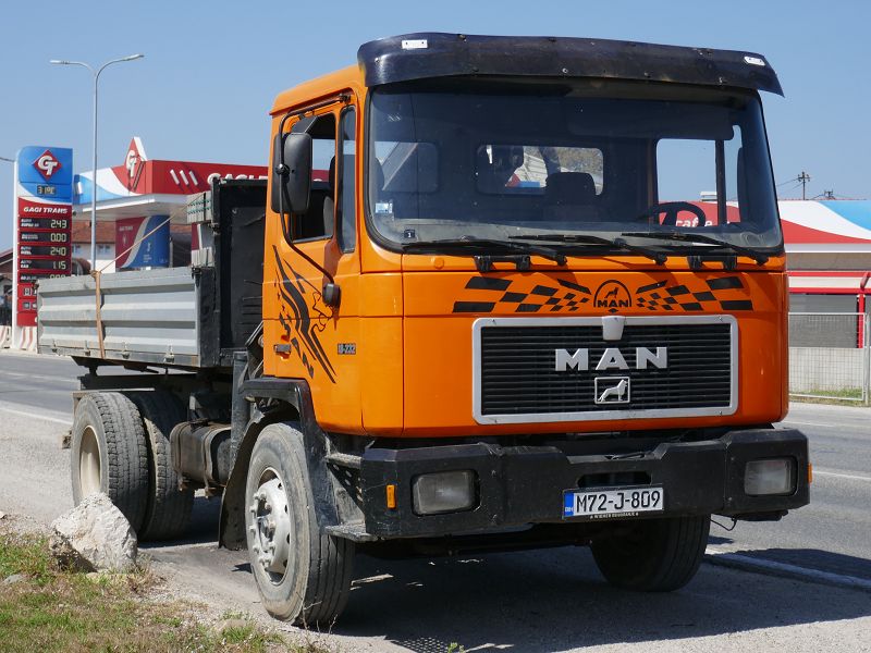 k-P1110479.jpg