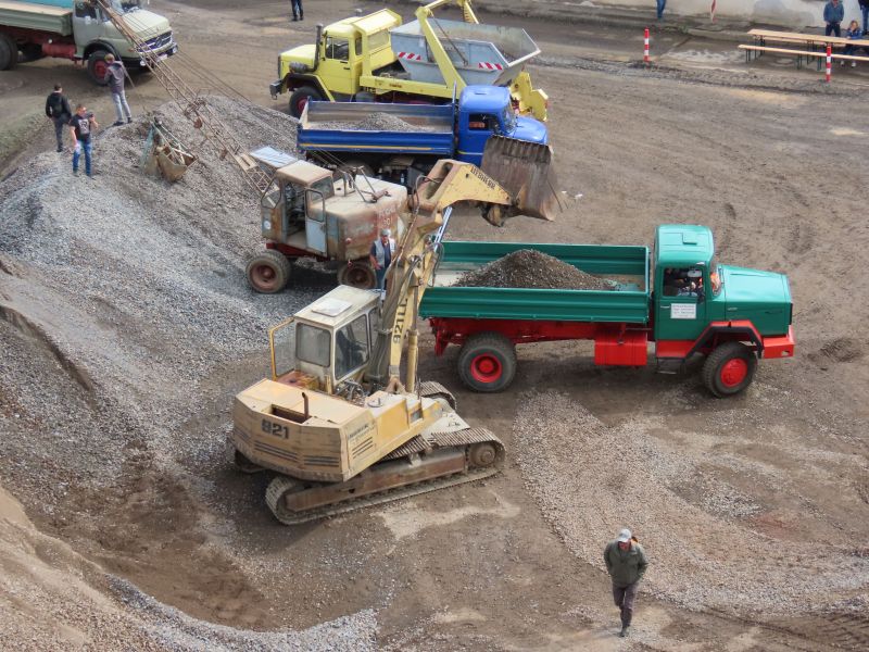 921 und magirus.jpg