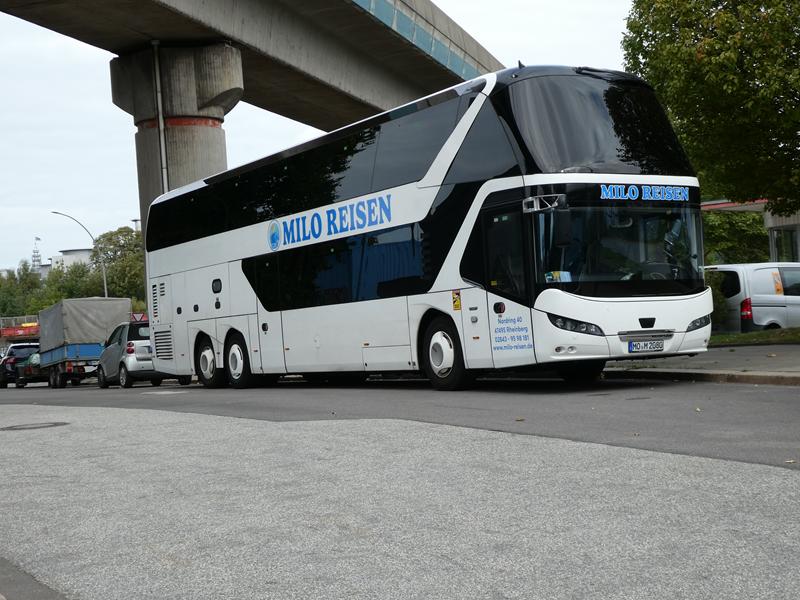 Noeplan Skyliner Milo Reisen 1 (Copy).jpg