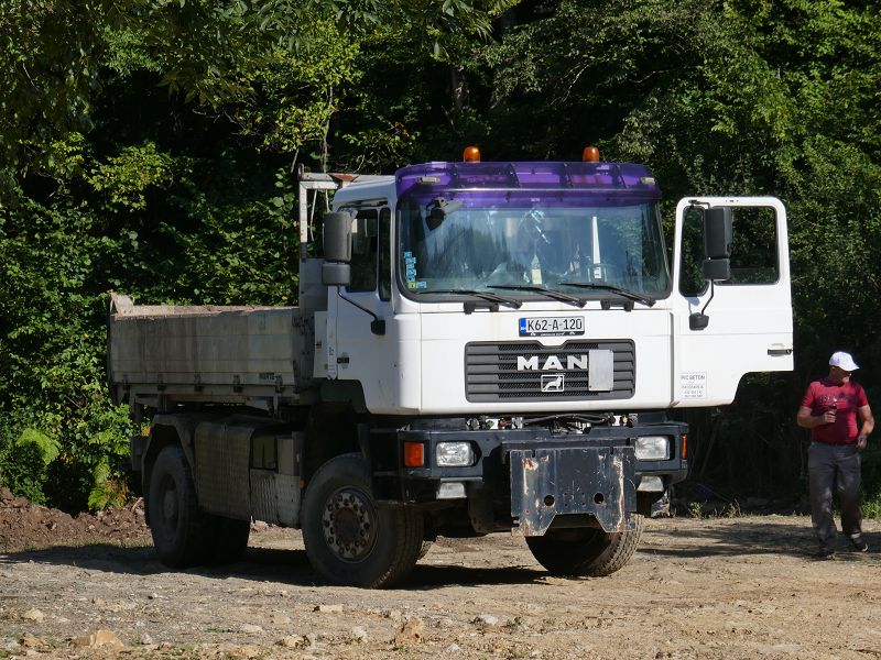 k-P1110368.jpg