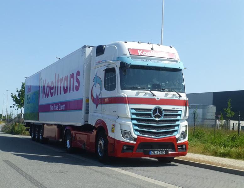 New MB Actros 1845 MP5 Koeltrans 2 (Copy).jpg