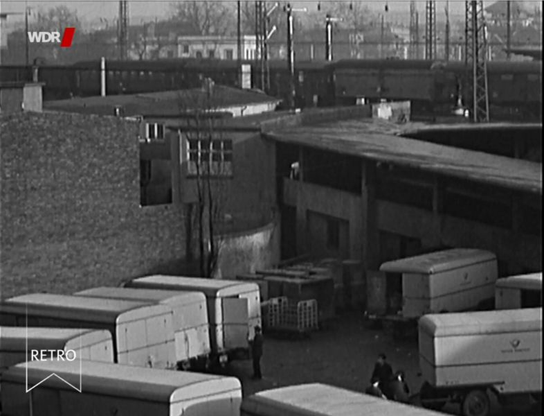 Bahnpost  Duisburg  02++.jpg