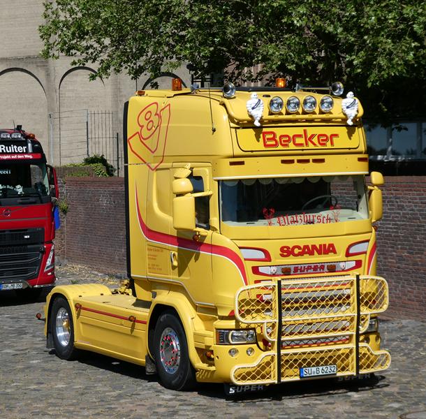 Scania Streamline R500 Becker 10 (Copy).jpg