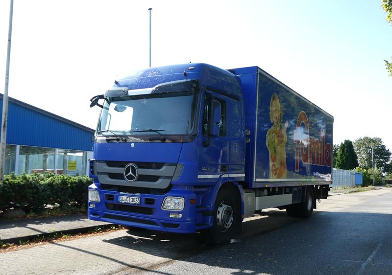 MB Actros 1841 MP3 Familia 1 (Copy).jpg