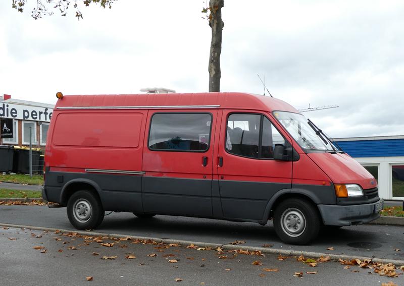 Ford Transit MK4 FL Ex Feuerwehr 2 (Copy).jpg