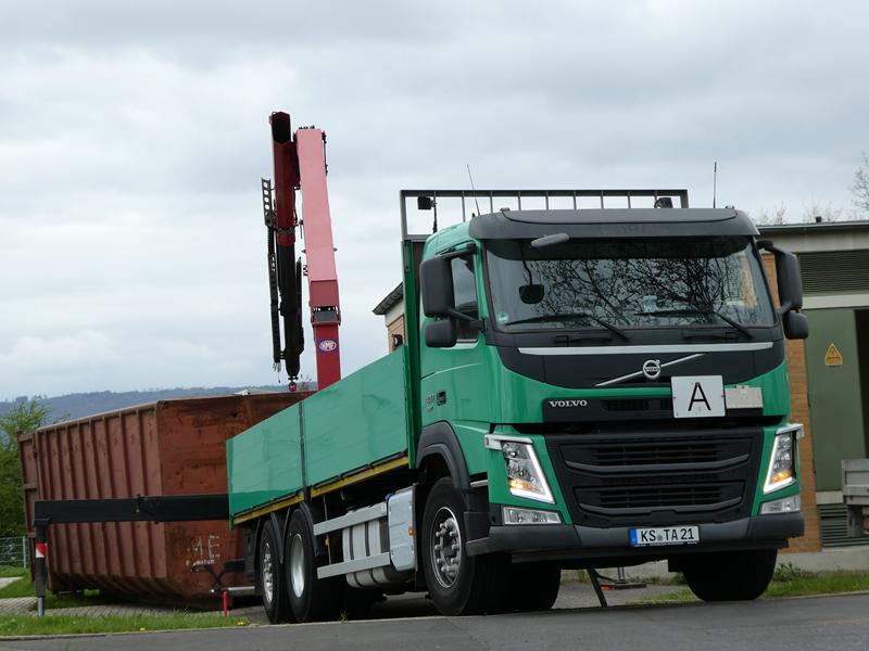 Volvo FM 420 E6 Kran Grün 8 (Copy).jpg