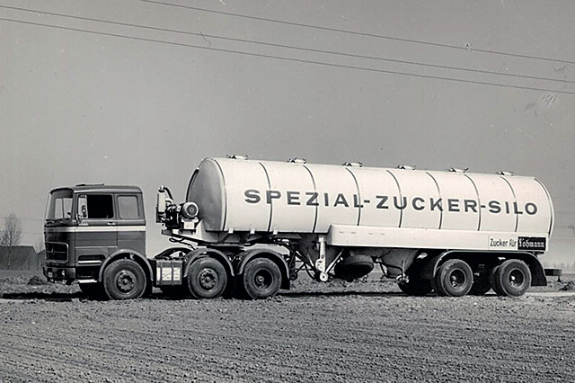  spedition-offer-1968-db2032-schaubstahl-
siloauflieger.jpg