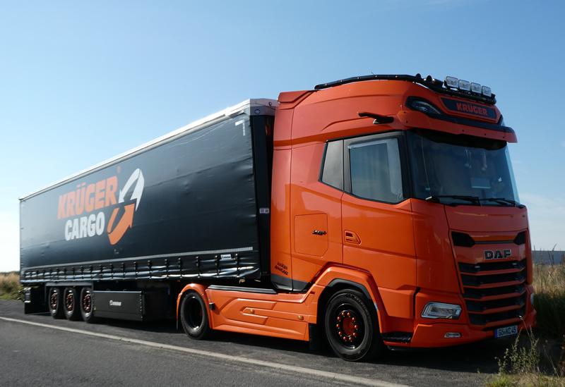 New DAF XG+ 530 Krüger cargo 1 (Copy).jpg