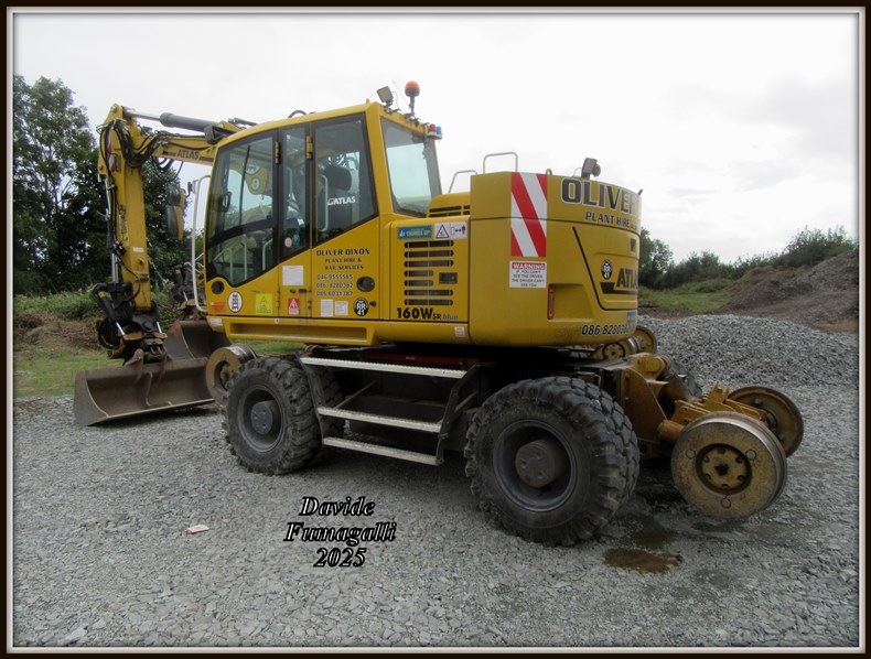 Atlas 160W SR Oliver Dixon 001.jpg