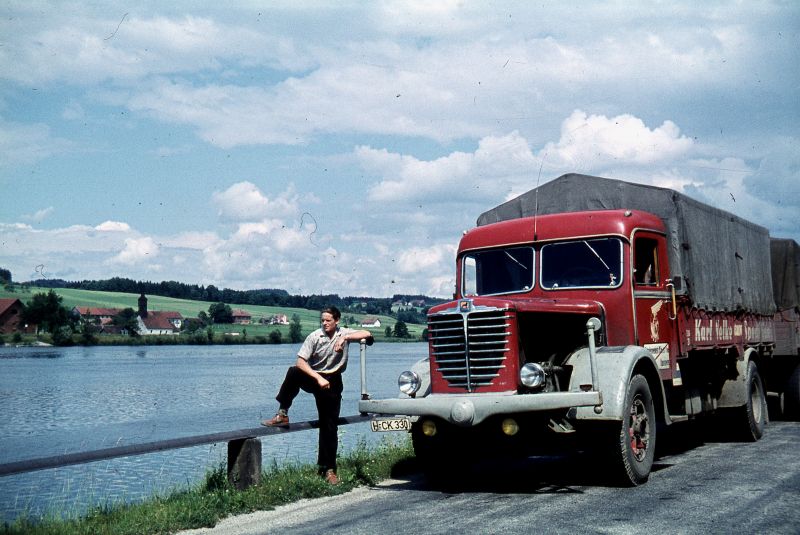 128. Nelke, 001 Büssing 8000, Dia Archiv Hans-Joachim Hussmann.jpg