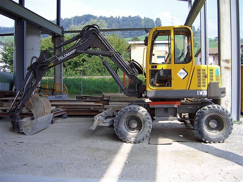 Volvo EW 70.2.jpg