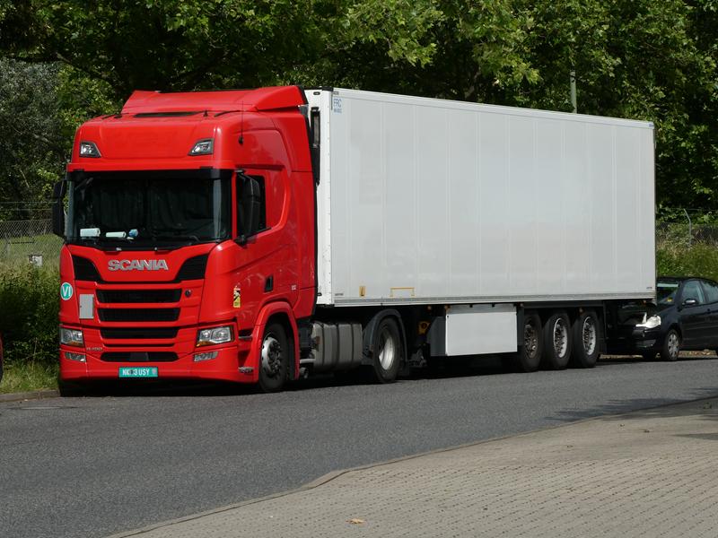 New Scania R450 SZM Rot Austria Überführung 1 (Copy).jpg