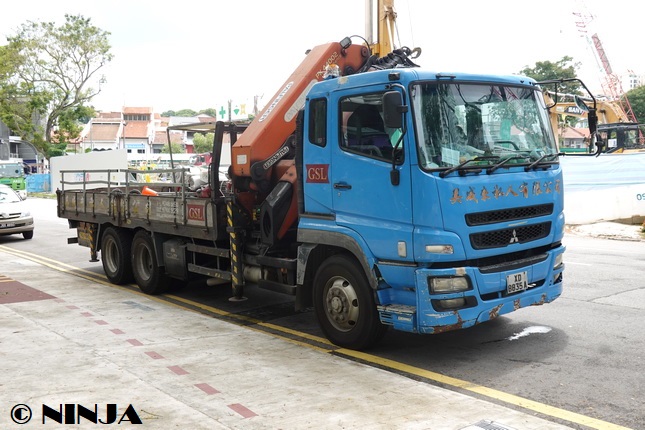  Mitsubishi_Fuso_Super_Great_FP517P_6x4_V
_HR_Palfinger_SGP_01.jpg