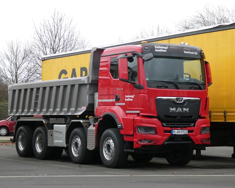 New MAN TGS 41.510 MAN Demo Truck 322 1 (Copy).jpg