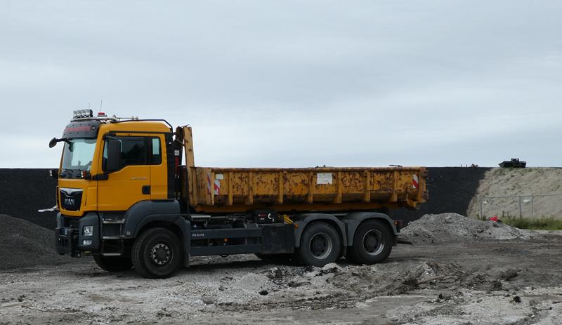 MAN TGS 33.480 Abrollkipper Gelb 2 (Copy).jpg