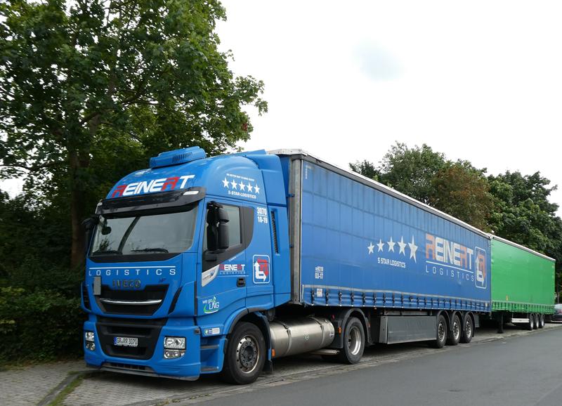 Iveco Stralis Hi-Way NP 460 Reinert Logistics 34 (Copy).jpg
