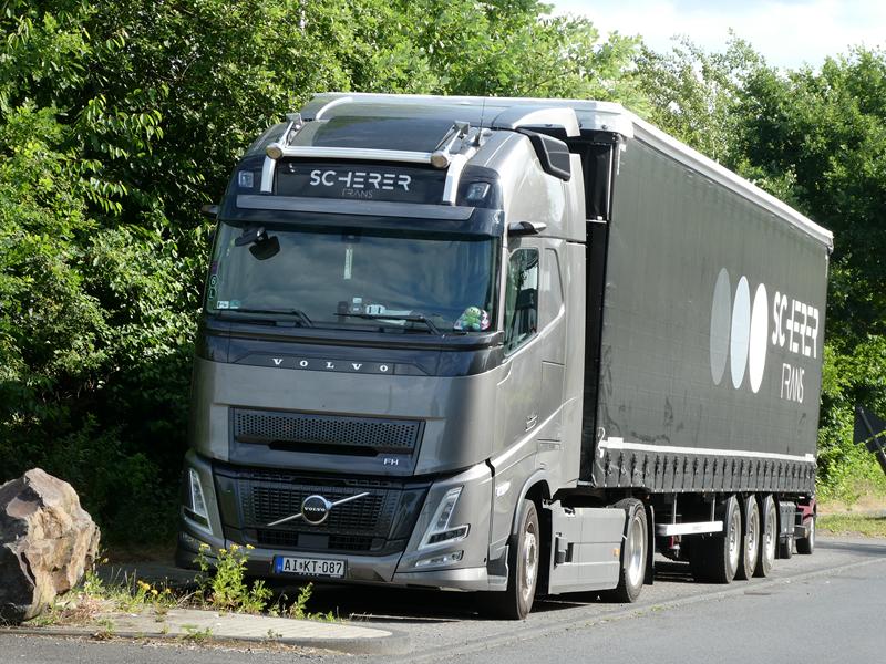 New Volvo FH 500 Aero Scherer Trans 1 (Copy).jpg