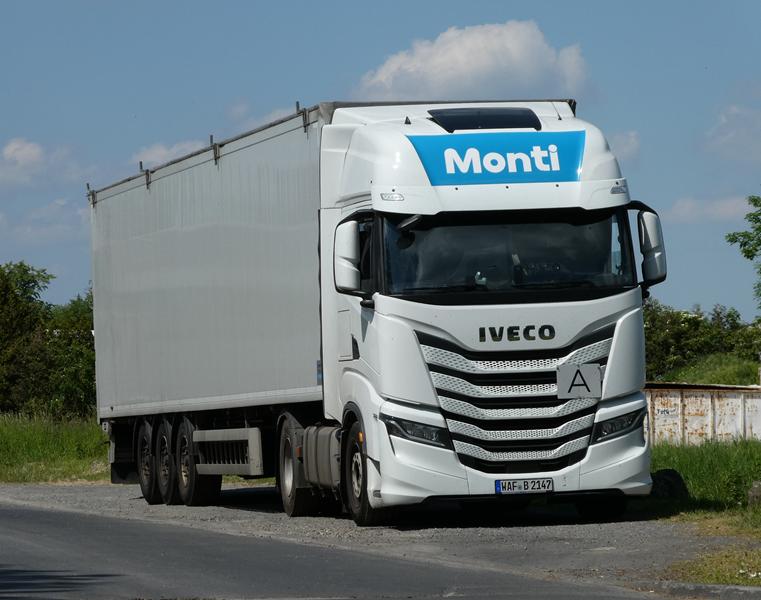 Iveco S-Way 480 Monti 1 (Copy).jpg