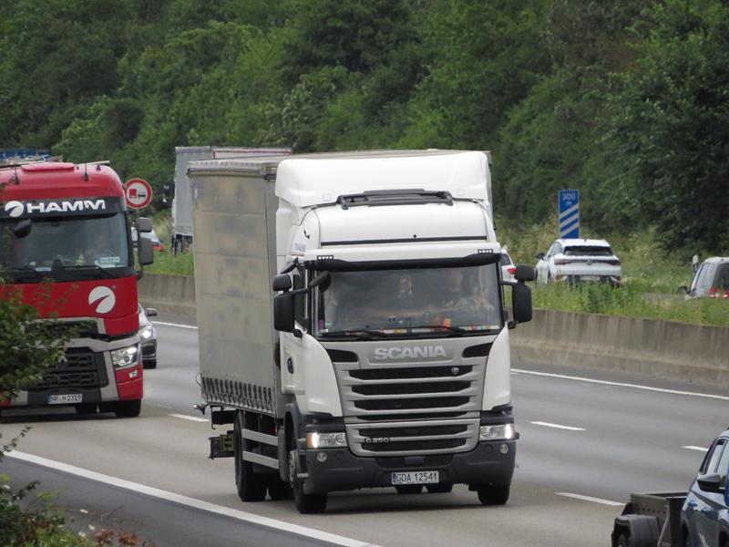 Scania Streamline G250 Polen 12 (Copy).jpg